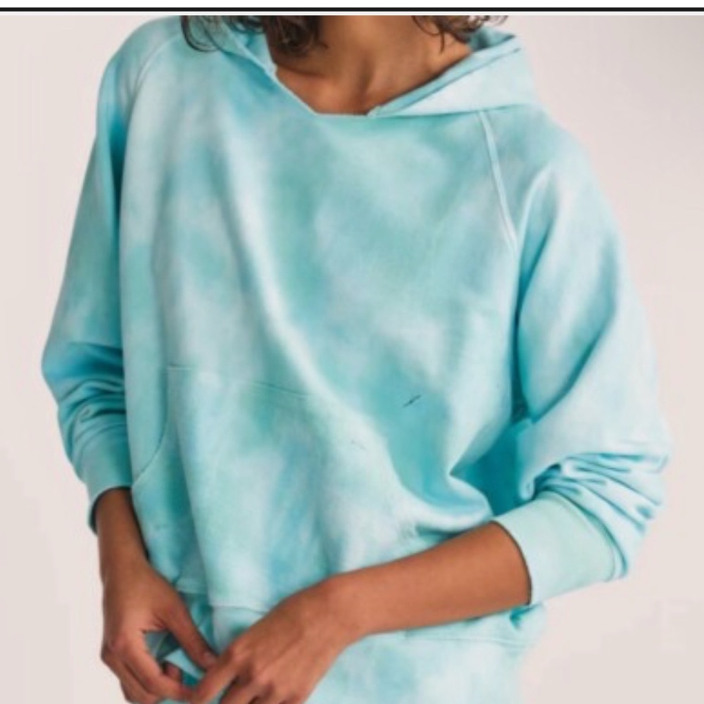 LOVESHACKFANCY Addison Top Blue Tie Dye Hooded Sweatshirt One Size $245, NWT